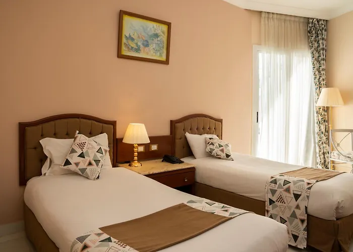 Dexon Roma Otel 3*